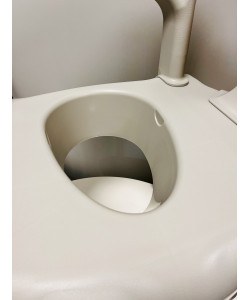 CADEIRA DE BANHO COM BRAÇOS - RS841 ONDA